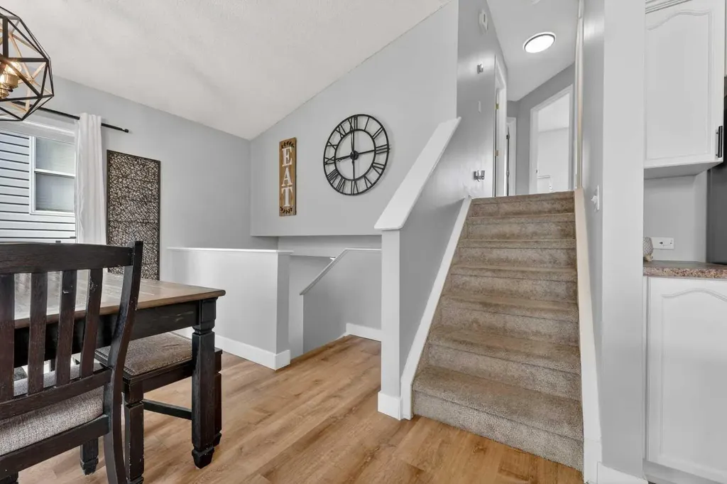 189 Copperfield Gardens SE Calgary AB T2Z4C2