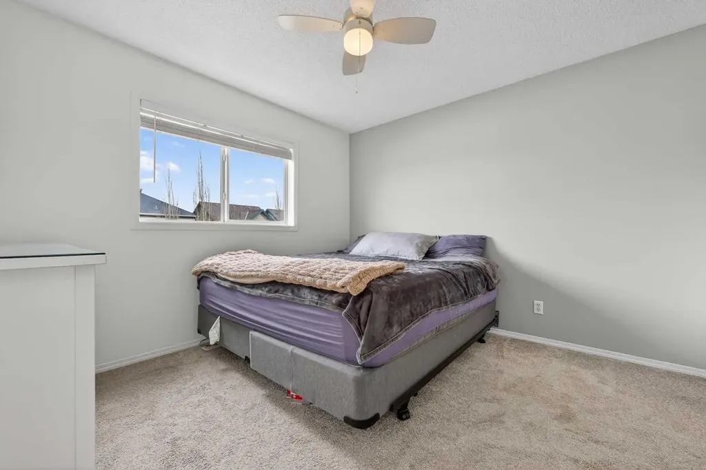 189 Copperfield Gardens SE Calgary AB T2Z4C2