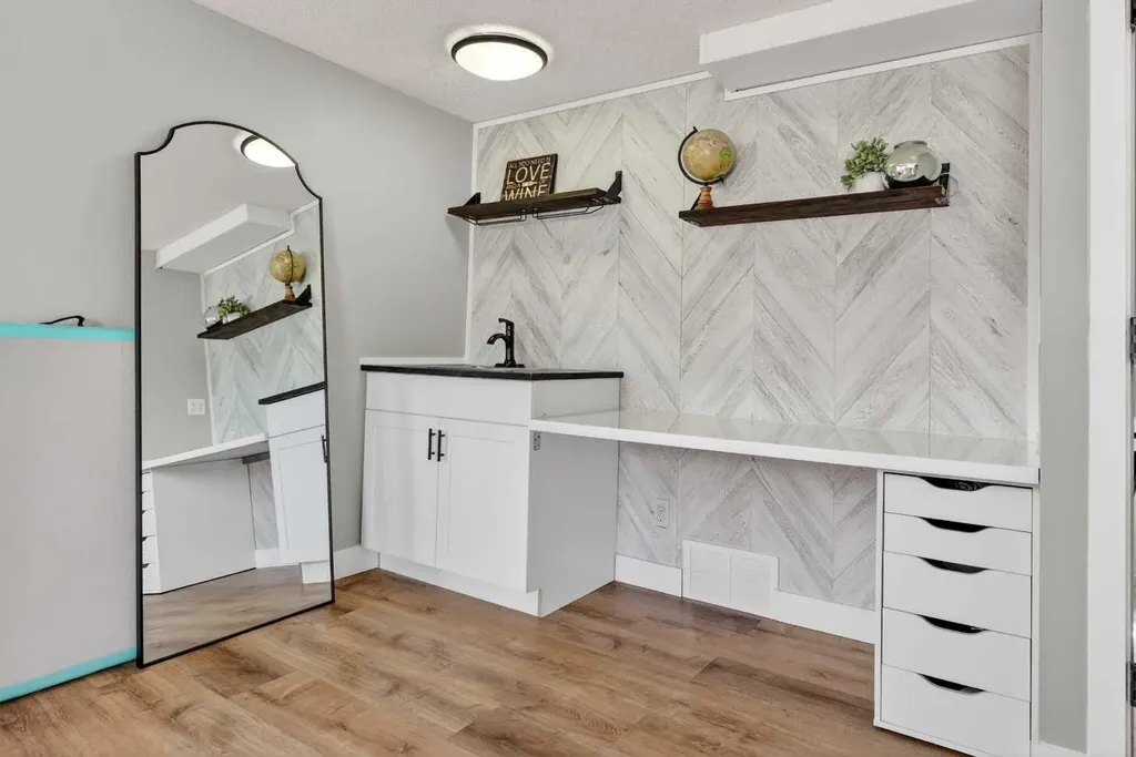189 Copperfield Gardens SE Calgary AB T2Z4C2