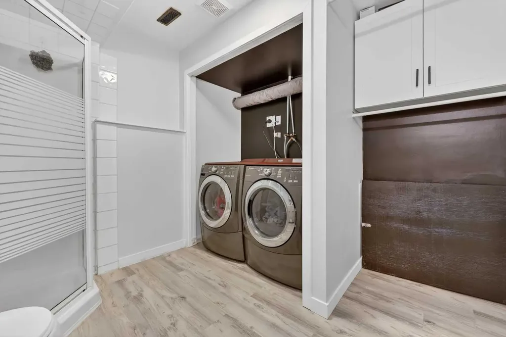 189 Copperfield Gardens SE Calgary AB T2Z4C2
