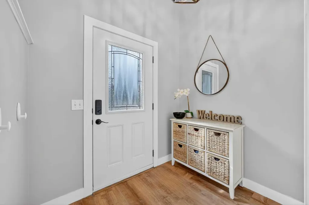 189 Copperfield Gardens SE Calgary AB T2Z4C2