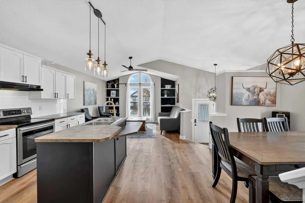 189 Copperfield Gardens SE Calgary AB T2Z4C2