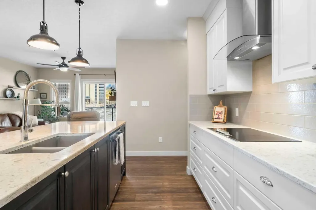 20 Seton Park SE Calgary AB T3M 2V4