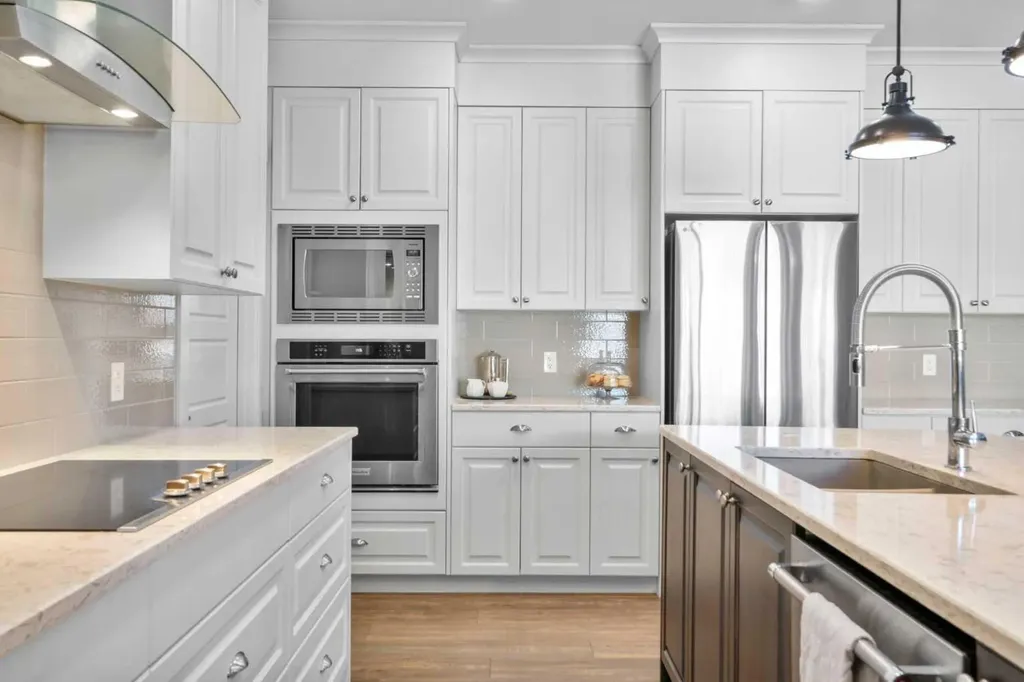 20 Seton Park SE Calgary AB T3M 2V4