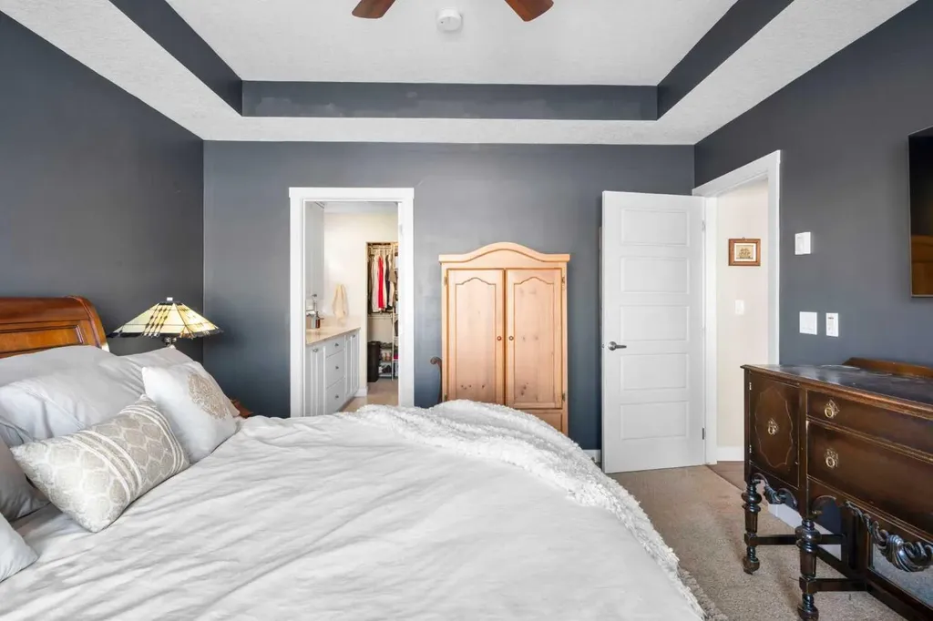 20 Seton Park SE Calgary AB T3M 2V4
