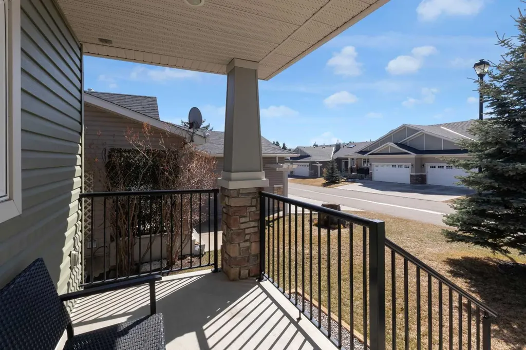 925 Imperial Drive SE Diamond Valley AB T0L 2A0
