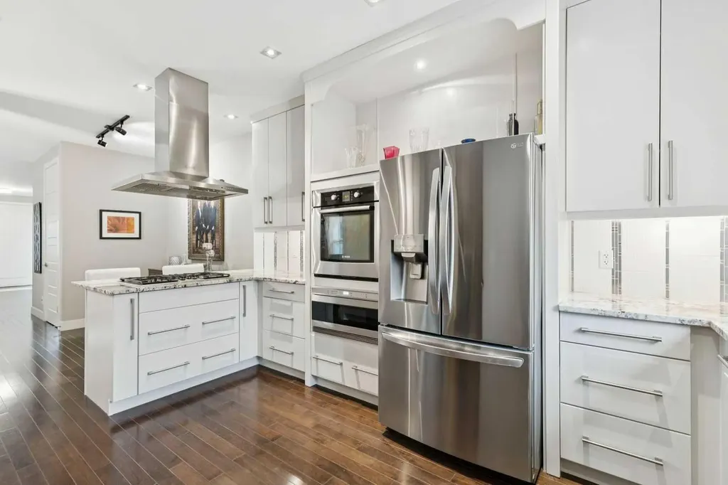 2231 26 Avenue SW Calgary AB T2T 1E9