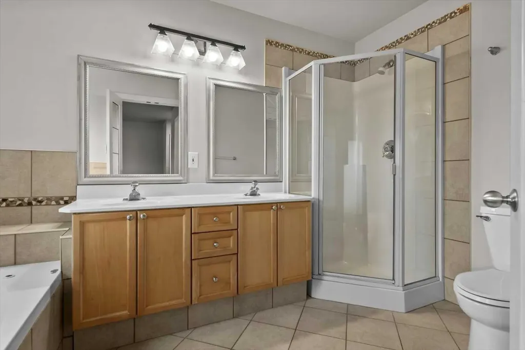 415 28 Avenue NW Calgary AB T2M 2K7