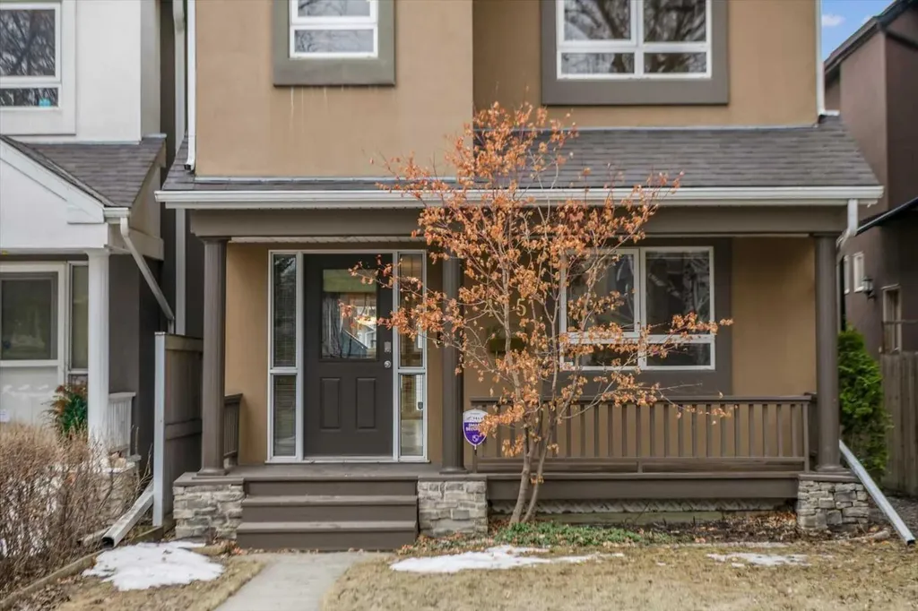 415 28 Avenue NW Calgary AB T2M 2K7