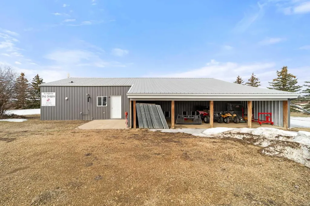44170 Range Road 140 Rural Flagstaff County AB T0B2L0