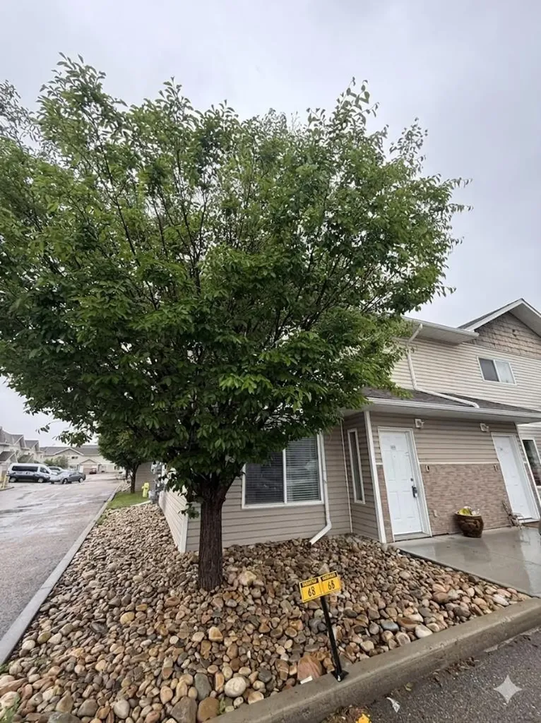 100 Jordan Parkway Red Deer AB T4P 0B6