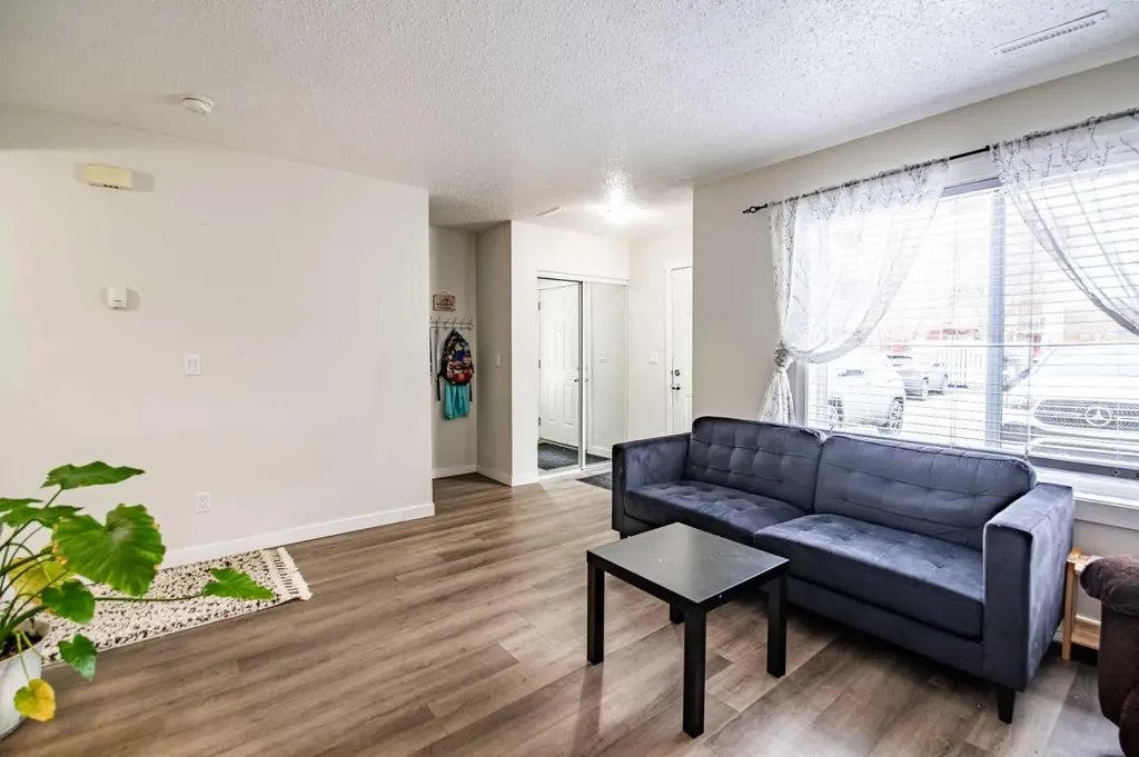 100 Jordan Parkway Red Deer AB T4P 0B6