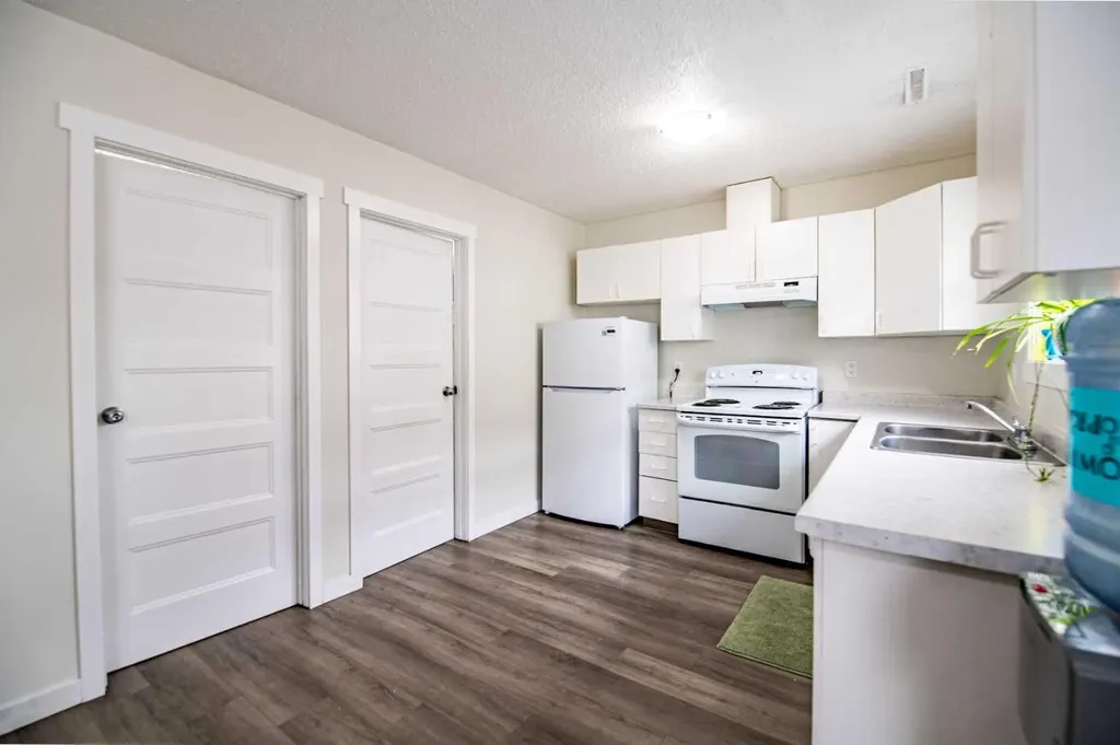 100 Jordan Parkway Red Deer AB T4P 0B6