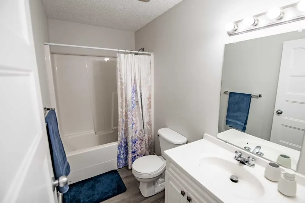100 Jordan Parkway Red Deer AB T4P 0B6