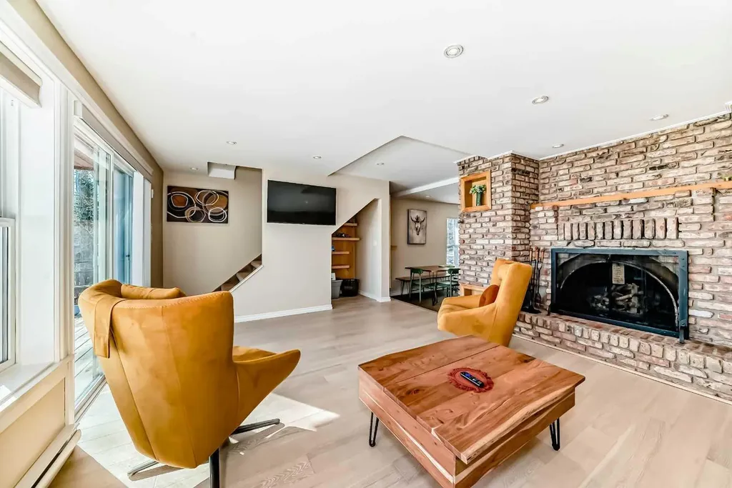 157 Grand Avenue Norglenwold AB T4S 1S5