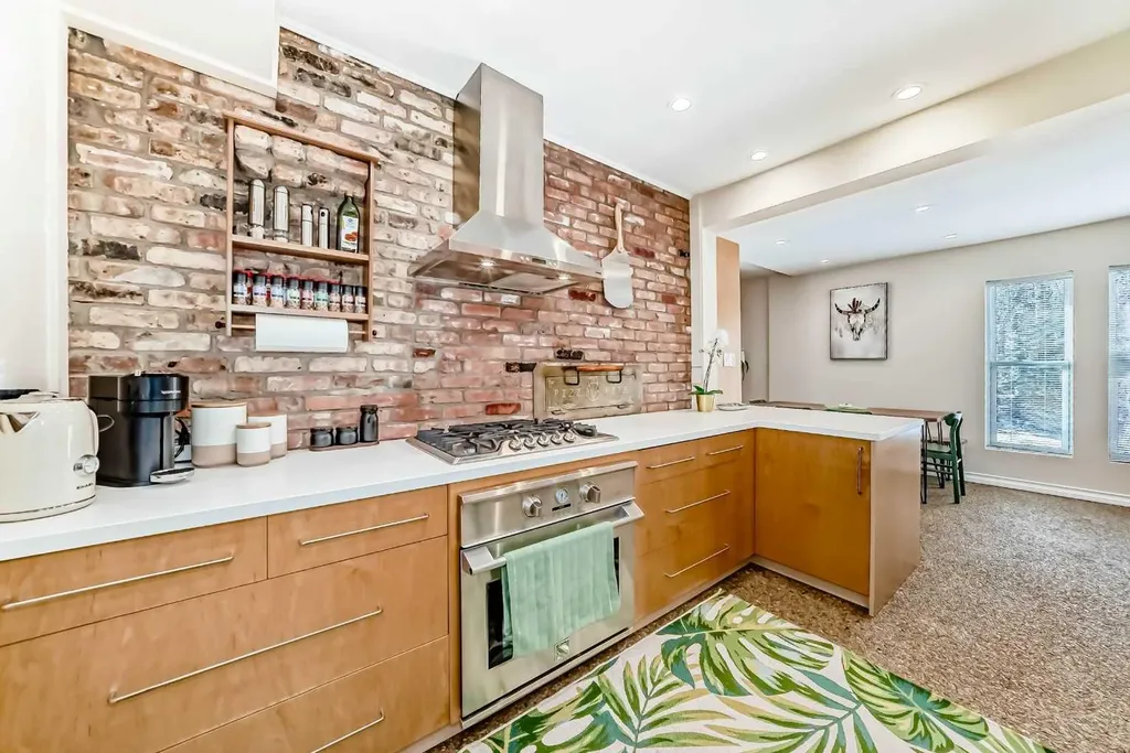 157 Grand Avenue Norglenwold AB T4S 1S5