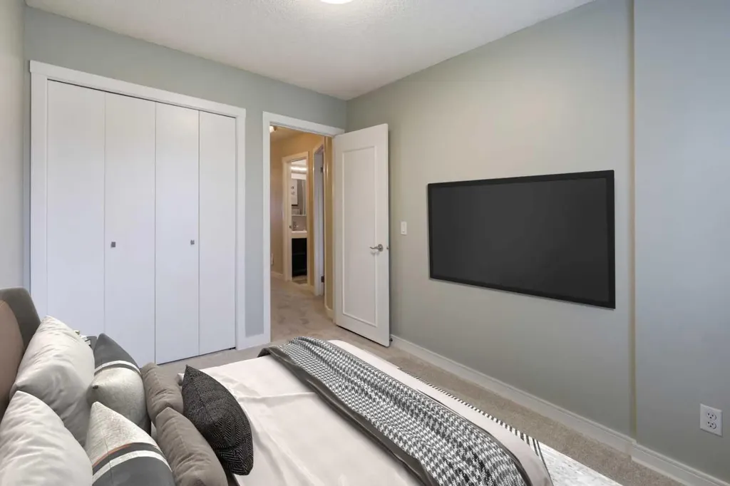 19 Riverstone Crescent SE Calgary AB T2C 4A4