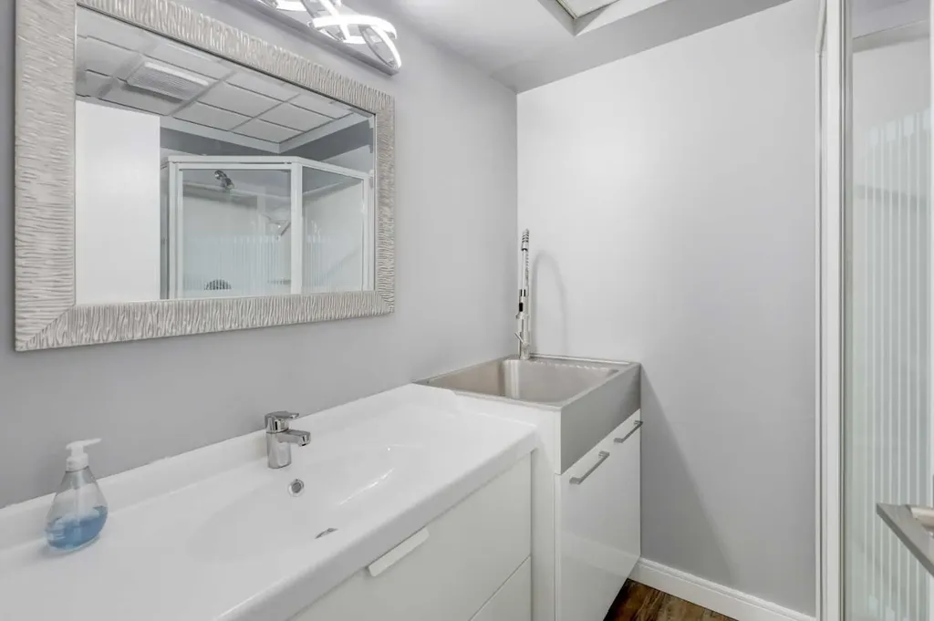 19 Riverstone Crescent SE Calgary AB T2C 4A4