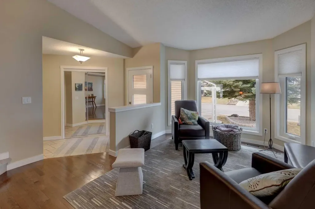 19 Riverstone Crescent SE Calgary AB T2C 4A4