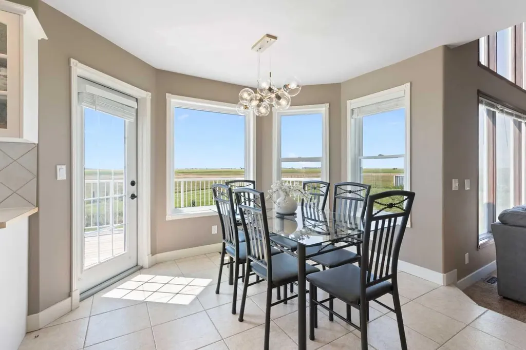 250257 Range Road 271 Rural Rocky View County AB T1Z0T7
