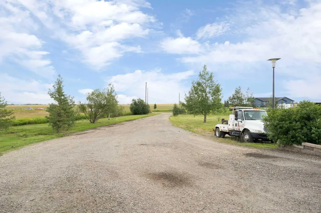250257 Range Road 271 Rural Rocky View County AB T1Z0T7