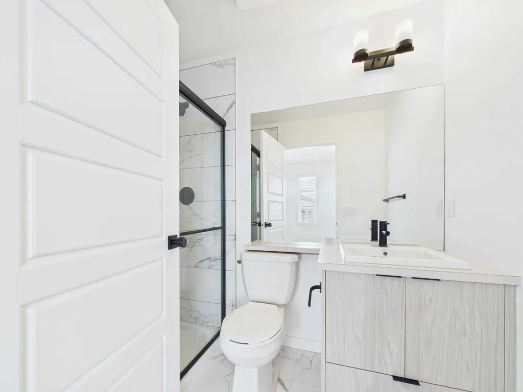2480 210 Avenue SE Calgary AB t2x 4g1