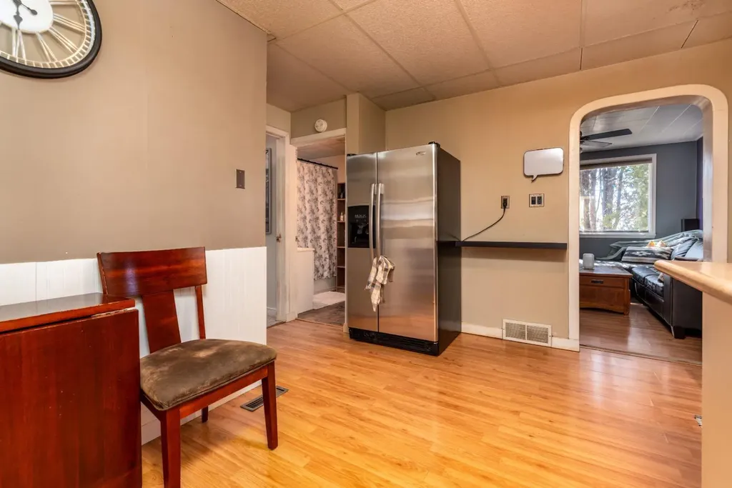 4726 49 Street Lloydminster SK S9V 0L8