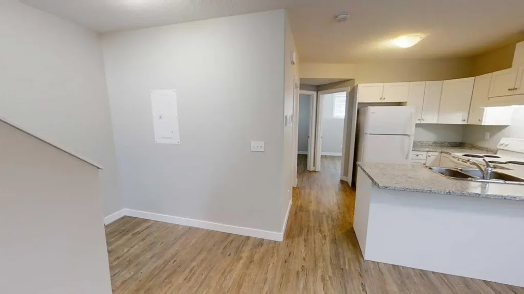 9503 112 Avenue Clairmont AB T8X5C8