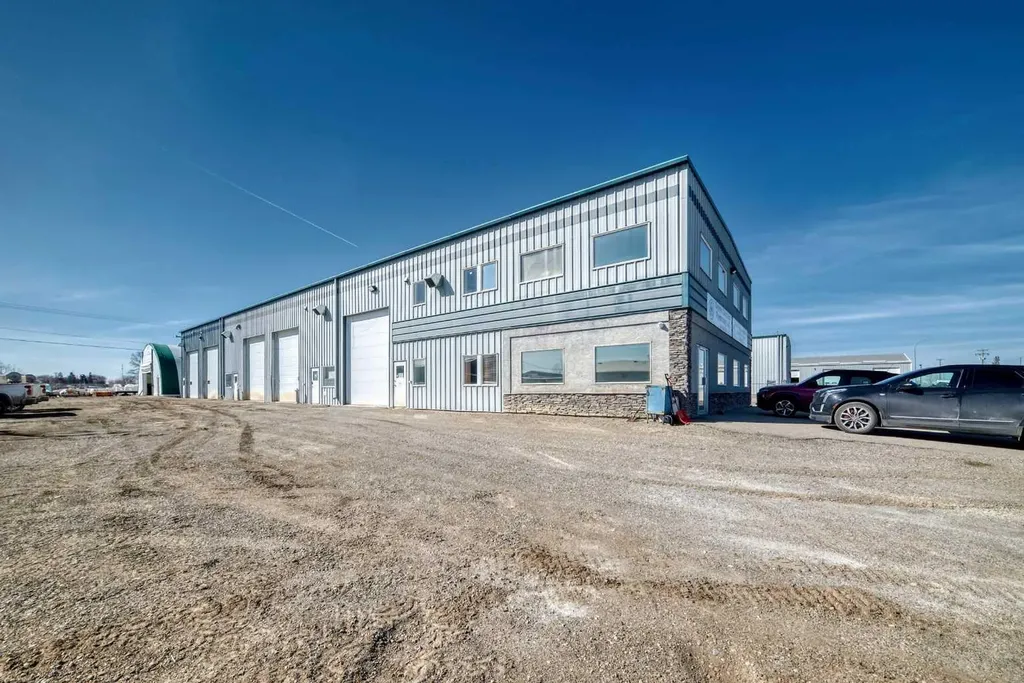 116 Orchard Way Strathmore AB T1P 1R8