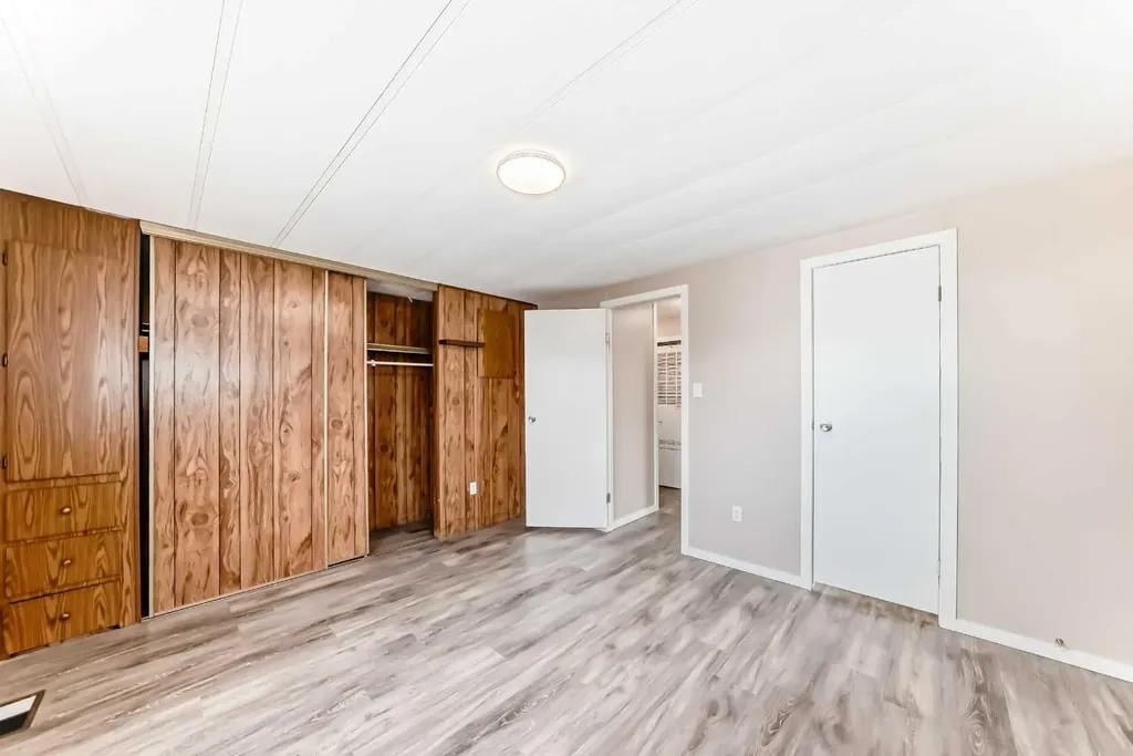 1712 23 Street Coaldale AB T1M1K5