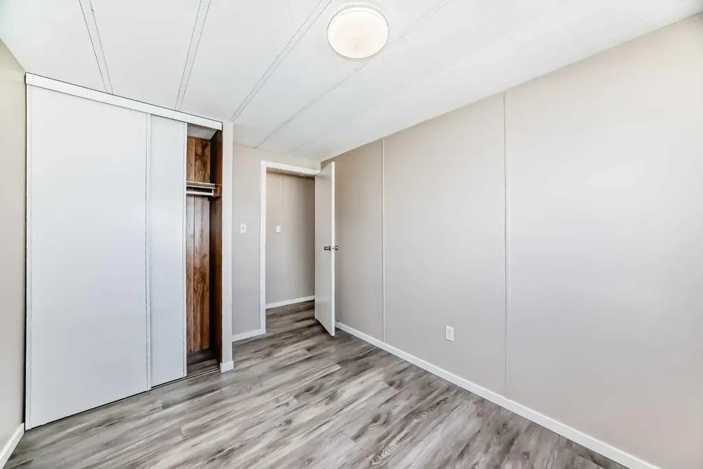 1712 23 Street Coaldale AB T1M1K5