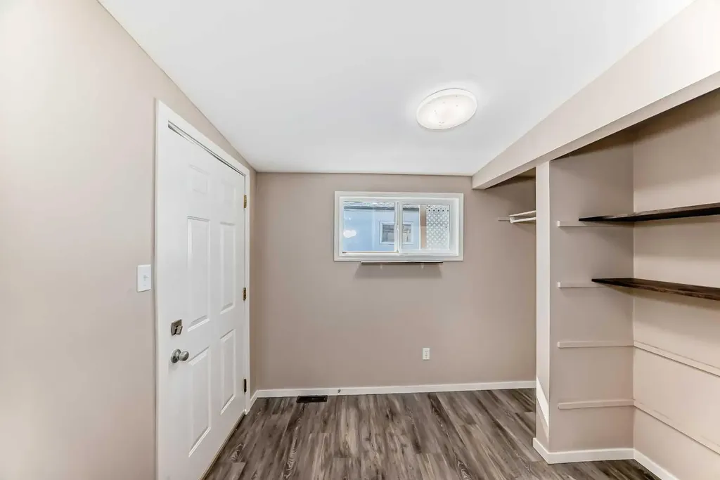 1712 23 Street Coaldale AB T1M1K5