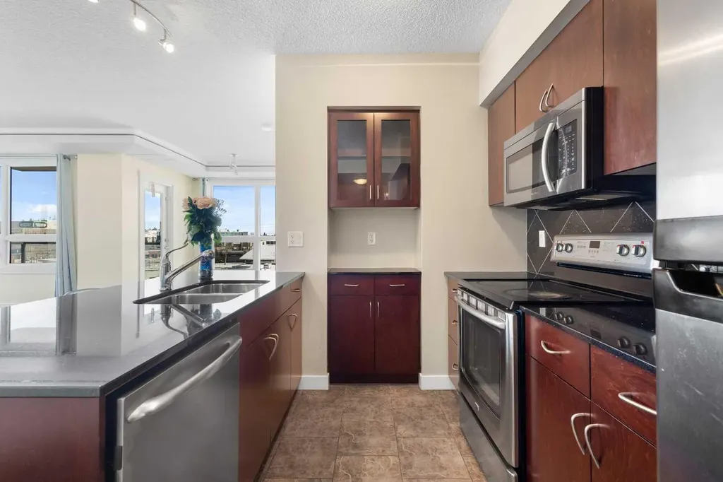 8880 Horton Road SW Calgary AB T2V 2W3