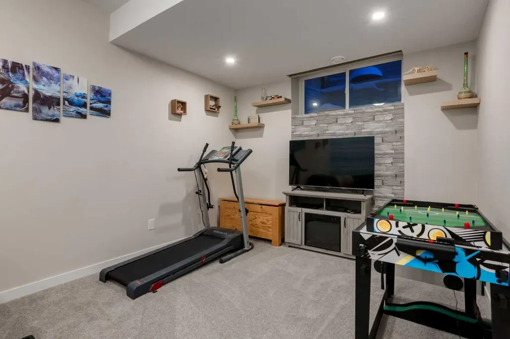 123 Drake Landing Loop Okotoks AB T1S 0H4