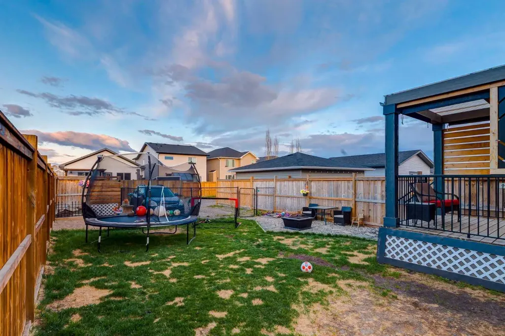 123 Drake Landing Loop Okotoks AB T1S 0H4