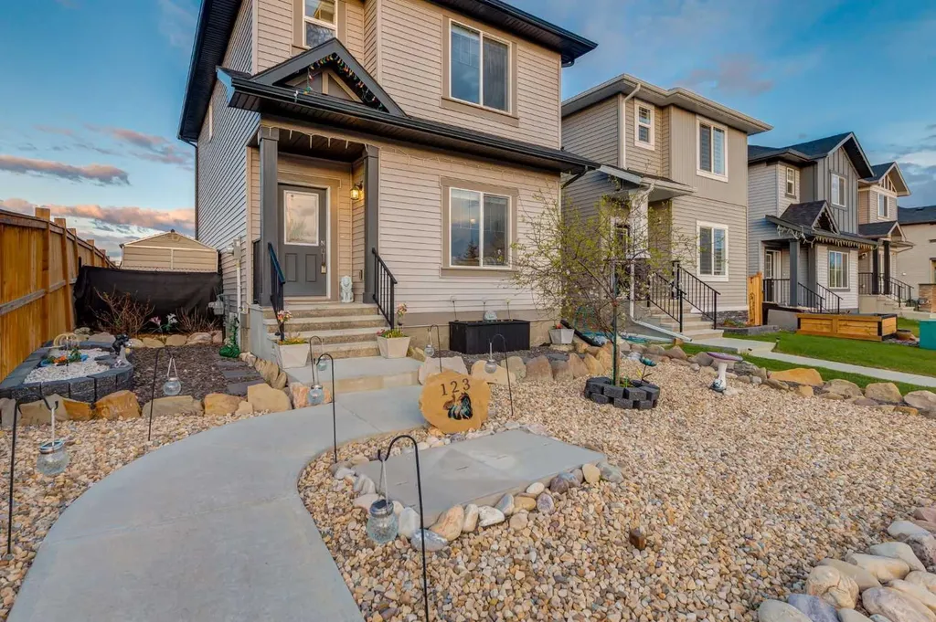 123 Drake Landing Loop Okotoks AB T1S 0H4