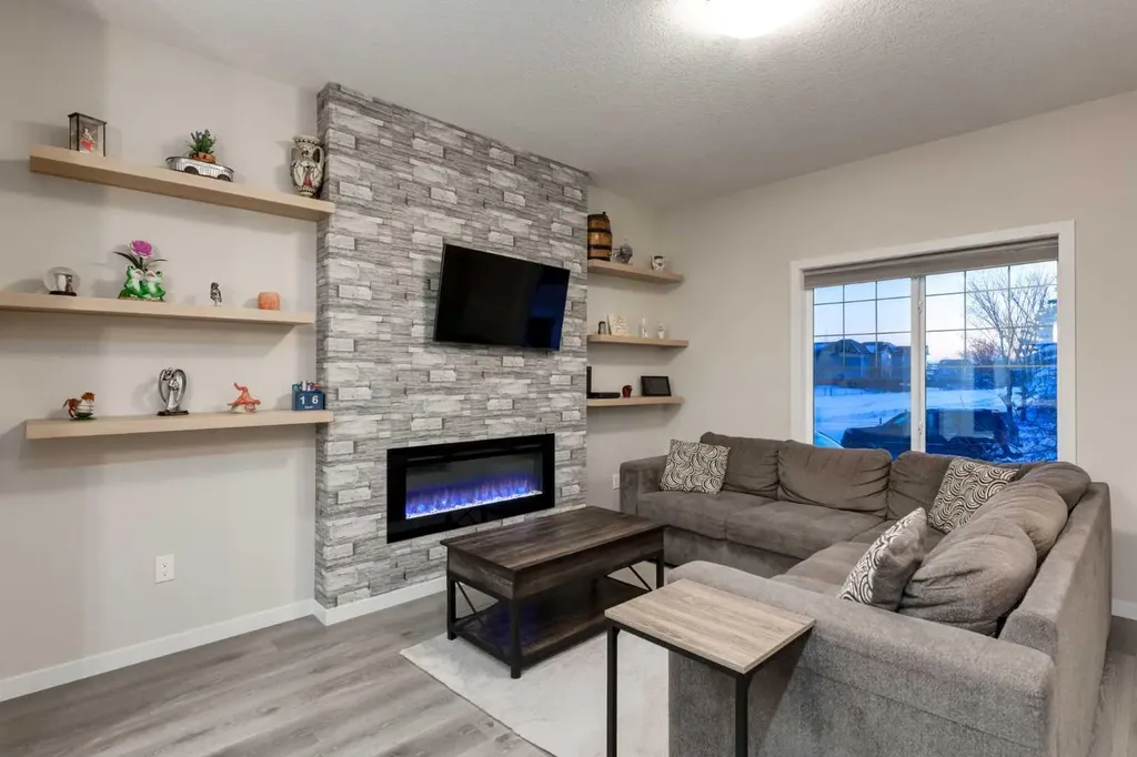 123 Drake Landing Loop Okotoks AB T1S 0H4