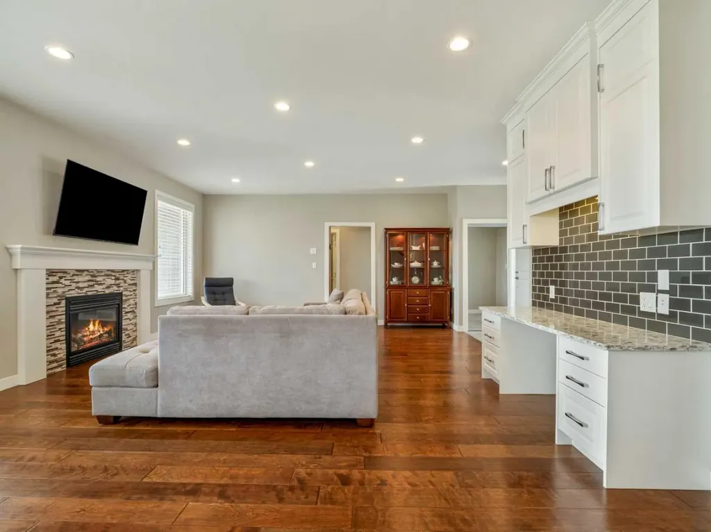 510 4 Street Stirling AB T0K 2E0