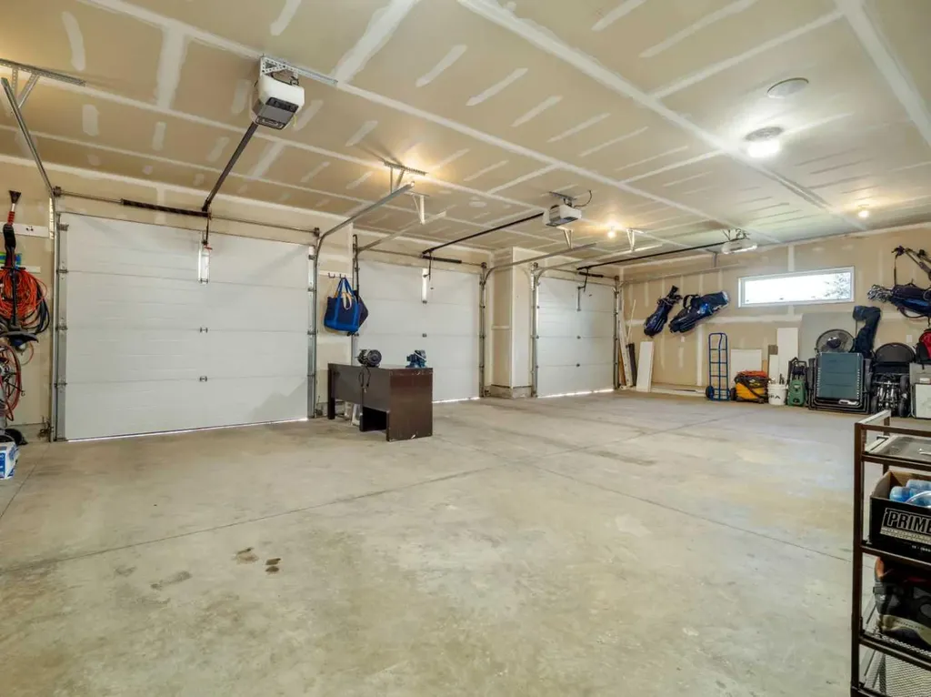 510 4 Street Stirling AB T0K 2E0