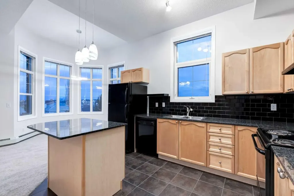8 Prestwick Pond Terrace SE Calgary AB T2Z 4P3