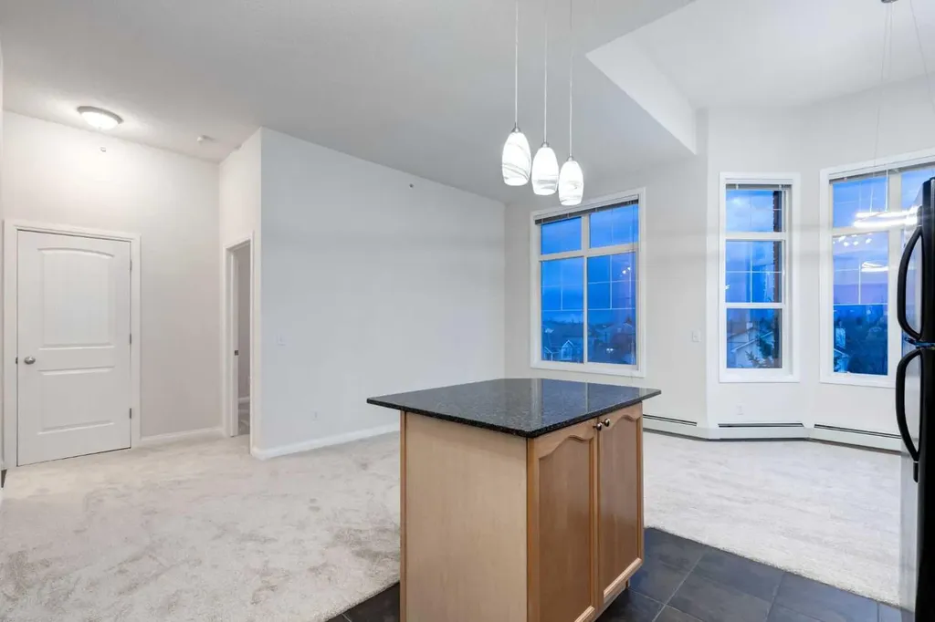 8 Prestwick Pond Terrace SE Calgary AB T2Z 4P3