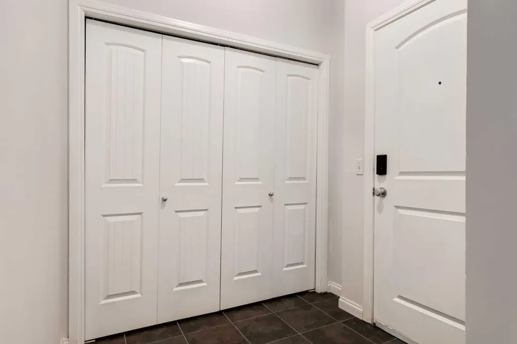 8 Prestwick Pond Terrace SE Calgary AB T2Z 4P3