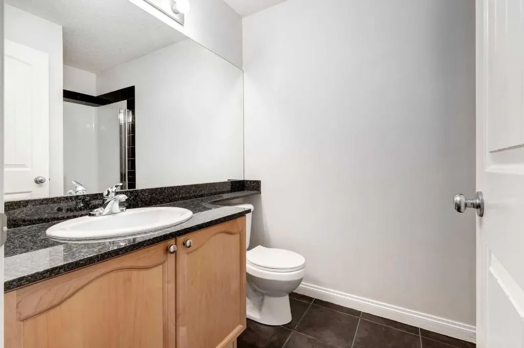 8 Prestwick Pond Terrace SE Calgary AB T2Z 4P3