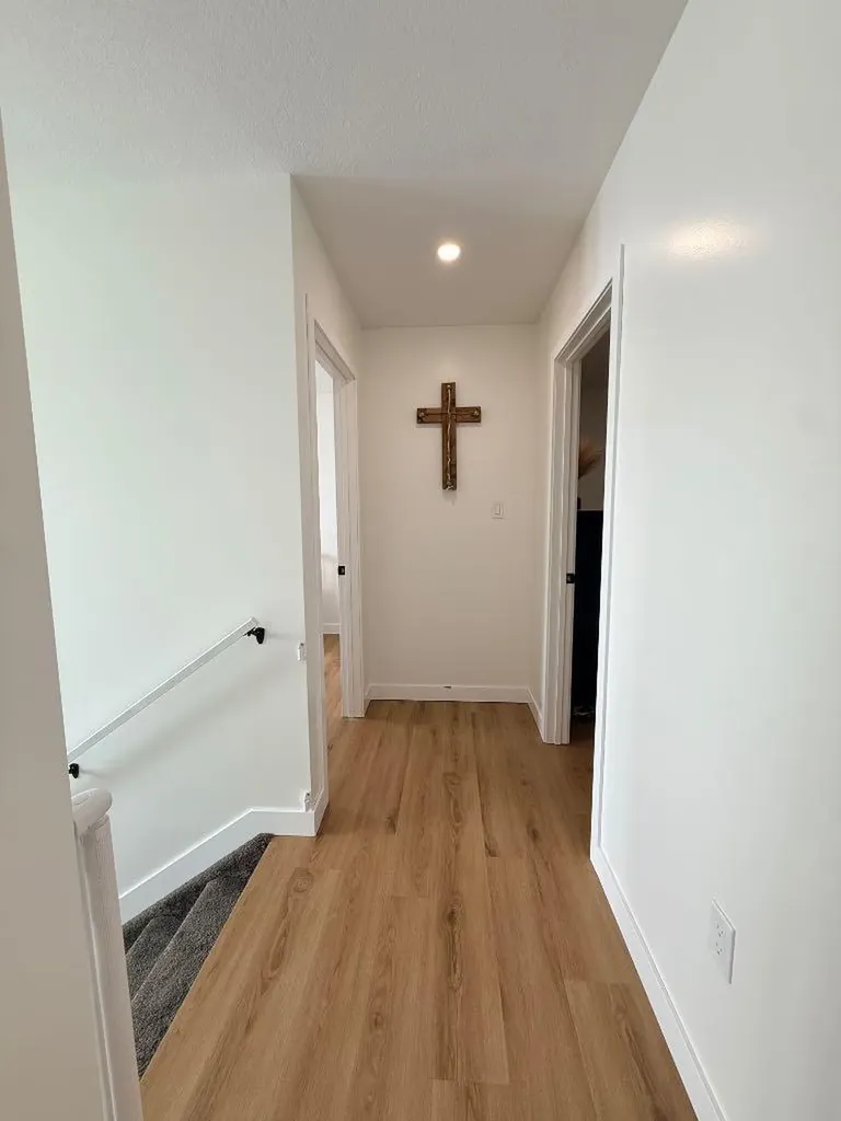 10406 105 Avenue La Crete AB T0H2H0