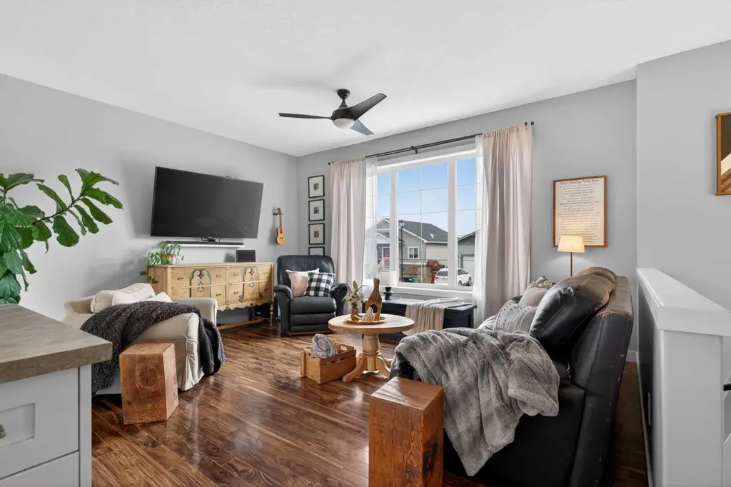 612 Country Meadows Close NW Diamond Valley AB T0L 2A0