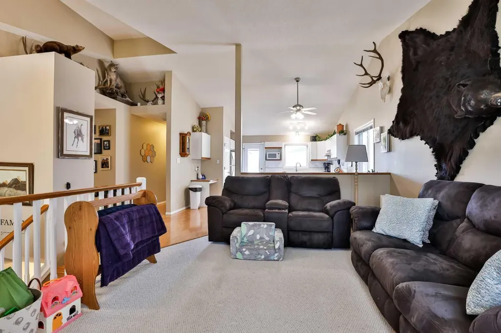 263 Red Crow Boulevard W Lethbridge AB T1K 7B2