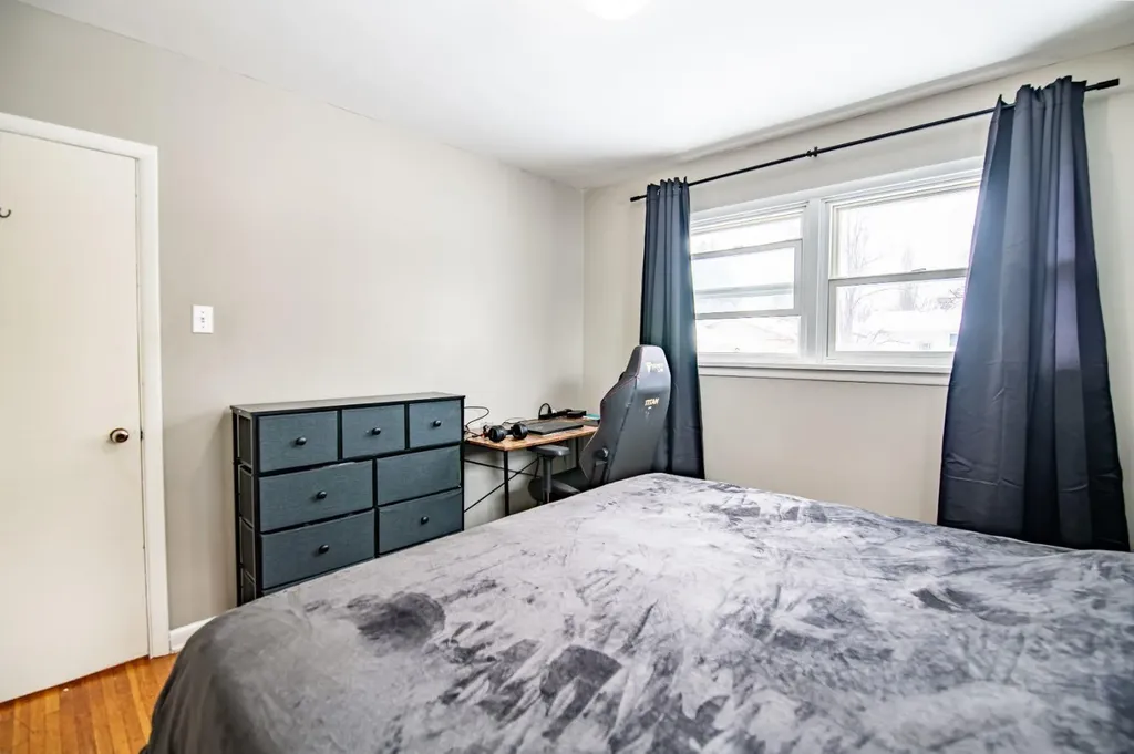 3505 45 Avenue Red Deer AB T4N 3K7