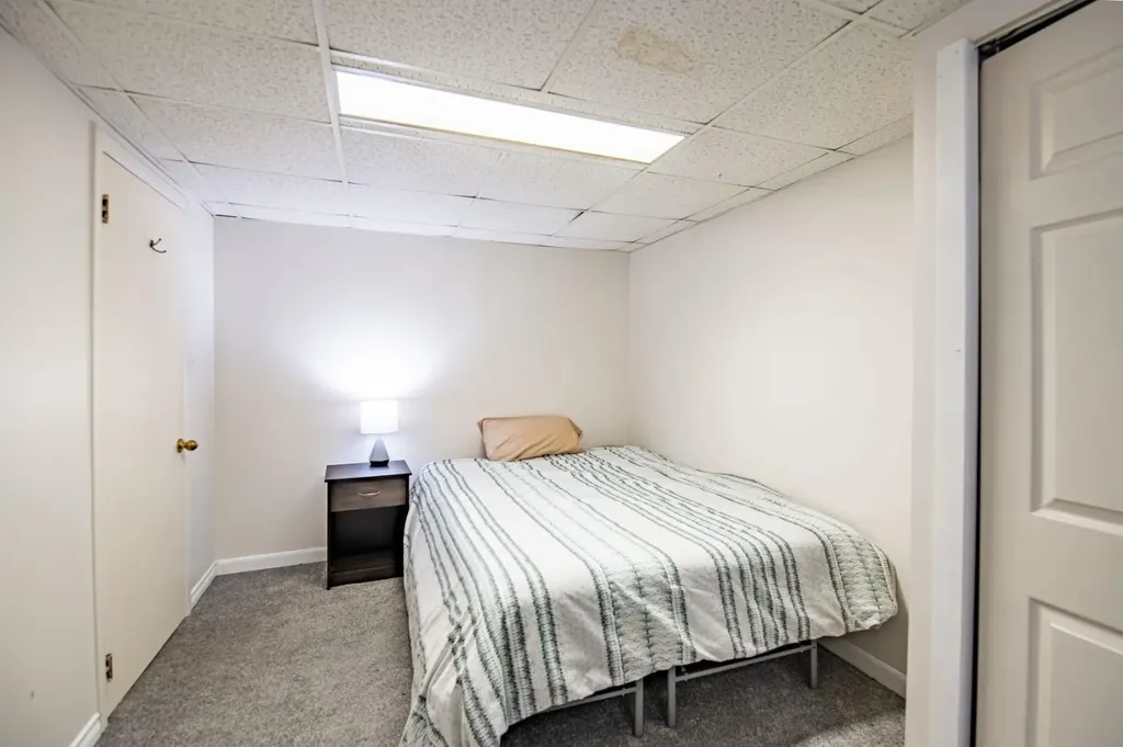 3505 45 Avenue Red Deer AB T4N 3K7