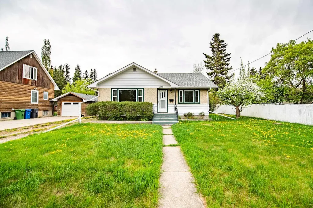 3505 45 Avenue Red Deer AB T4N 3K7