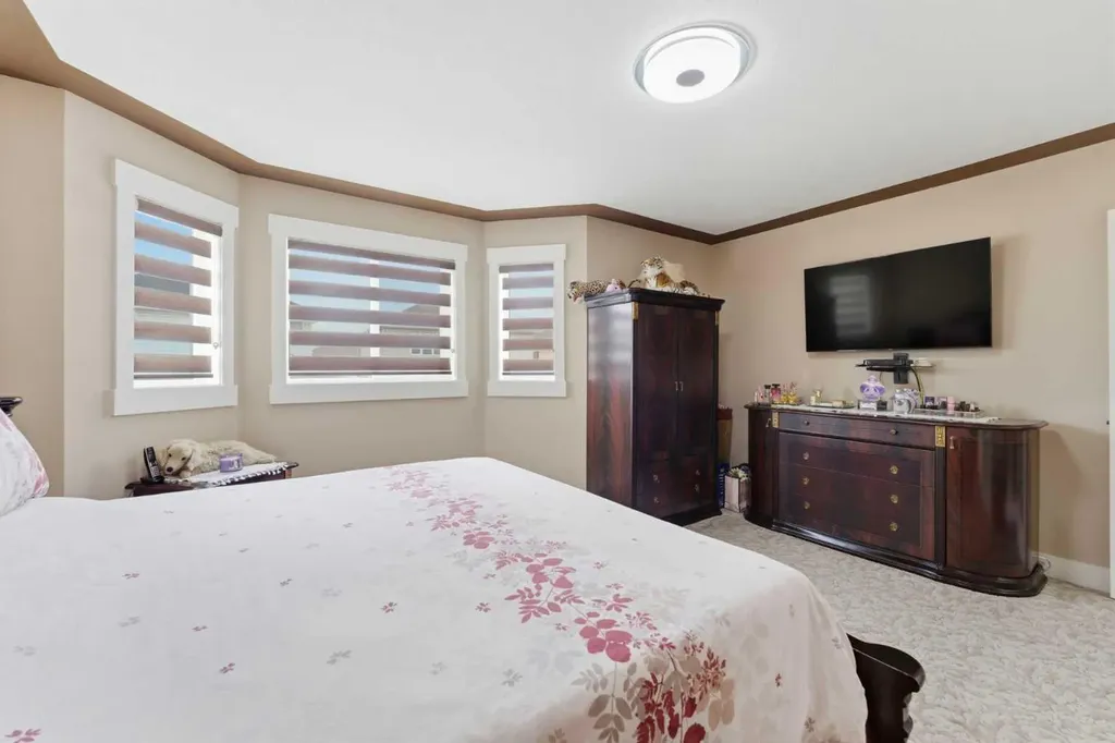 171 Coral Springs Park NE Calgary AB T3J 3Y2